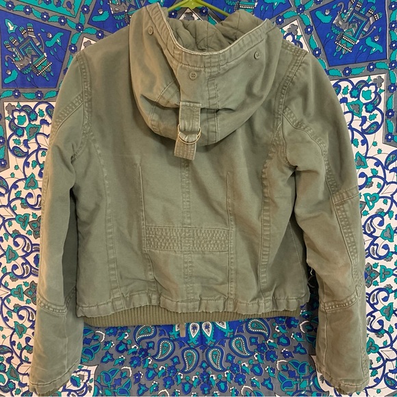 Well-loved Aeropostale Cargo Jacket - Picture 5 of 6
